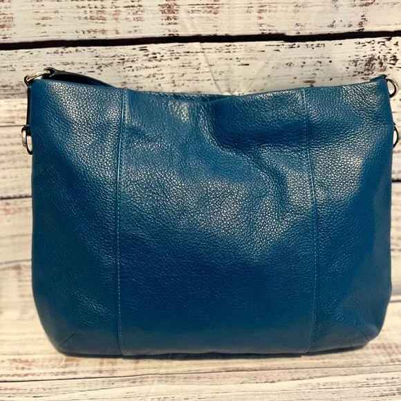 Coach: Royal Blue purse with gold hardware - Picture 2 of 5